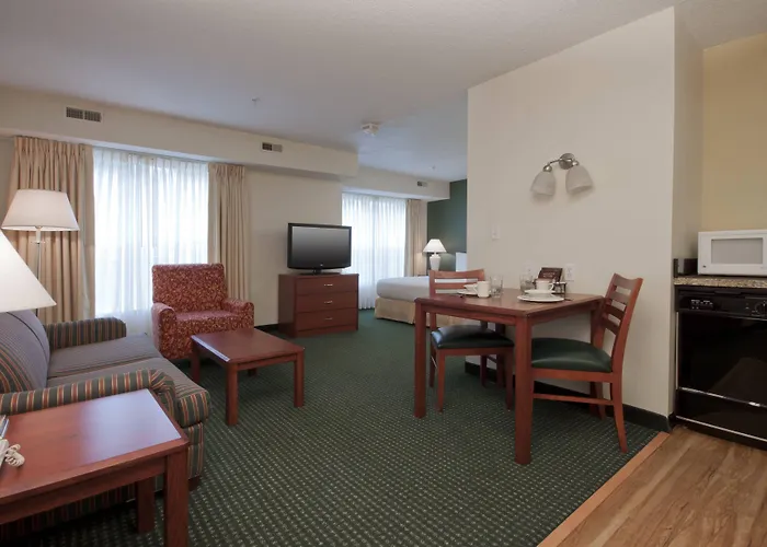 By Marriott South 3* Tulsa