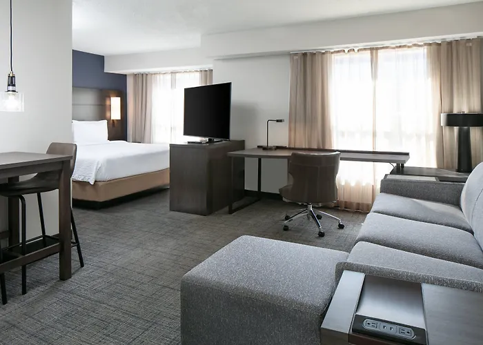 By Marriott South 3*