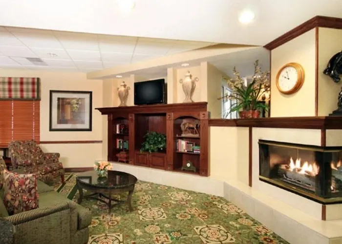 Hotel By Marriott South 3*